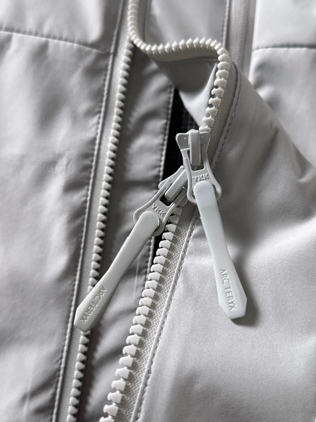 Same Style， ， 2026 New Arrival ，Original Premium Breathable ， ， ， Quality。 ， Sizes：M～3XL，